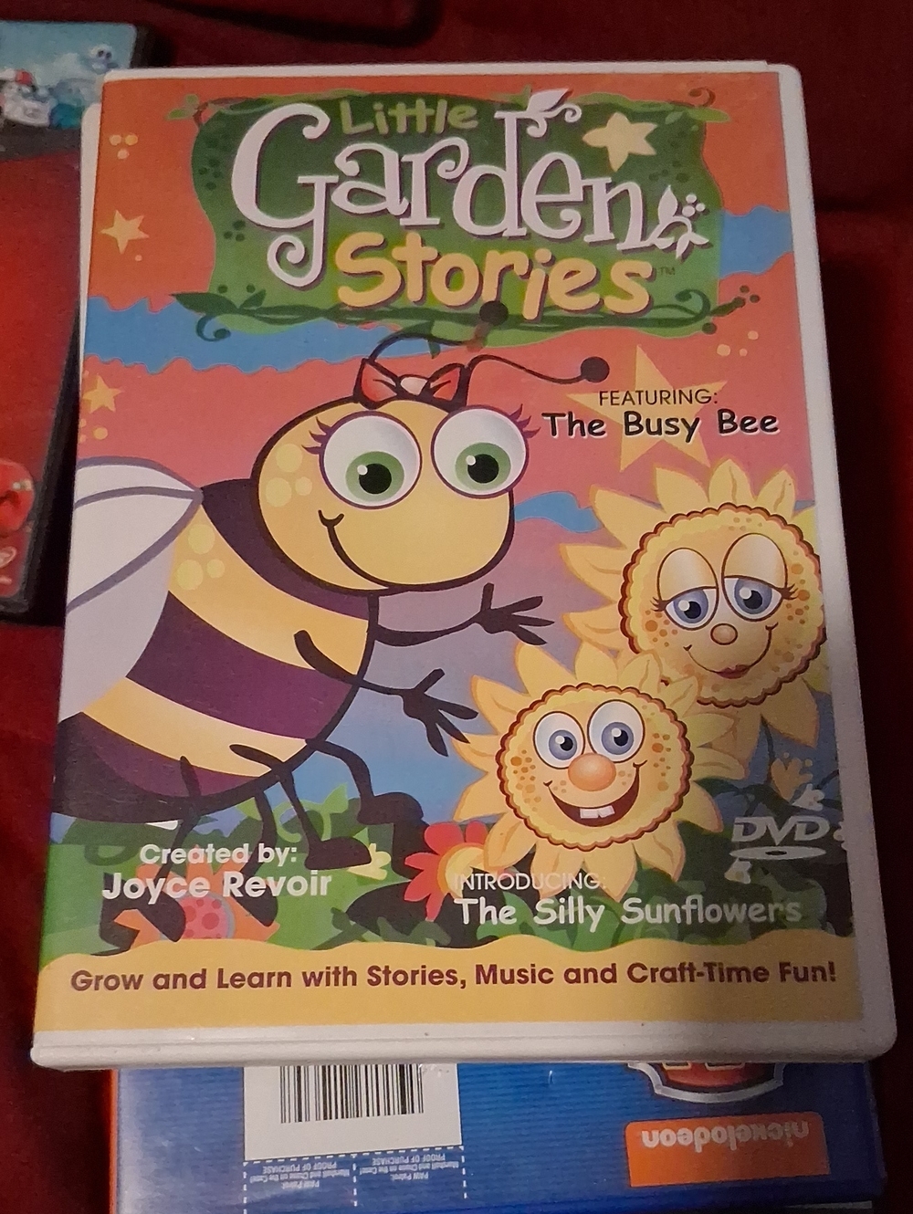 Little Garden Stories The Busy Bee Kids DVD - Colorful Yellow & Green